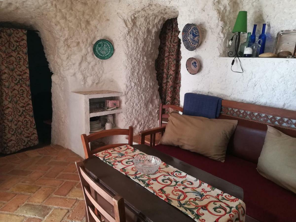 Cueva El Madrono Villa Pegalajar Eksteriør bilde