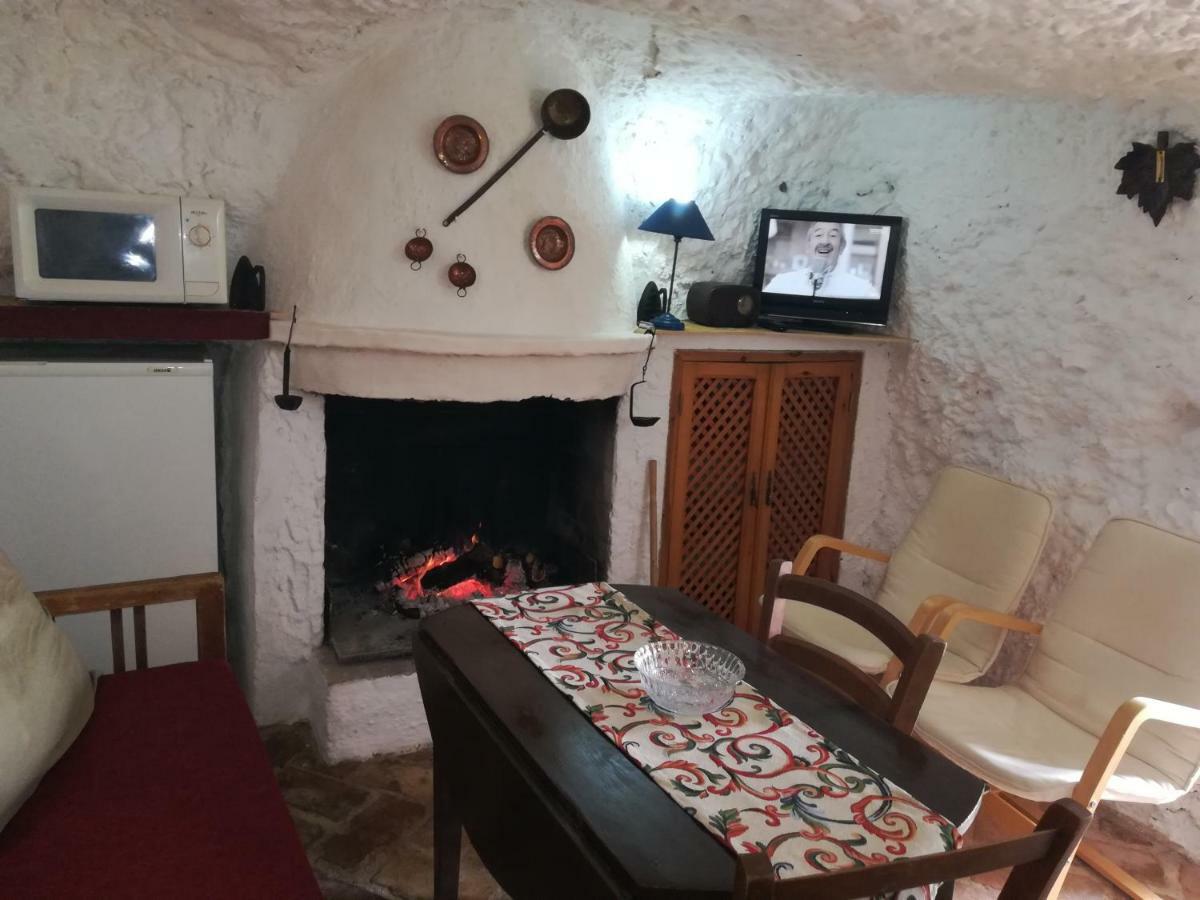 Cueva El Madrono Villa Pegalajar Eksteriør bilde