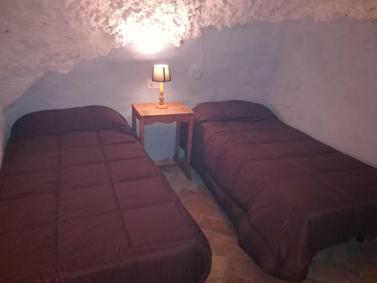 Cueva El Madrono Villa Pegalajar Eksteriør bilde