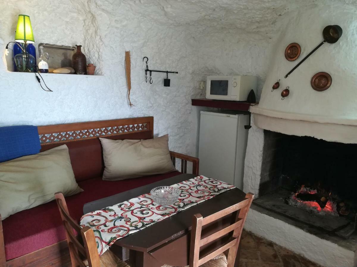 Cueva El Madrono Villa Pegalajar Eksteriør bilde