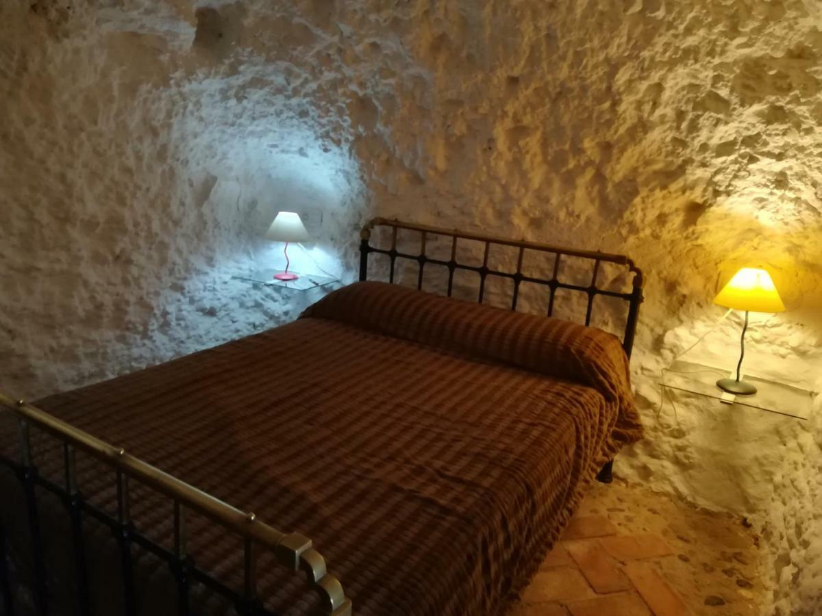 Cueva El Madrono Villa Pegalajar Eksteriør bilde
